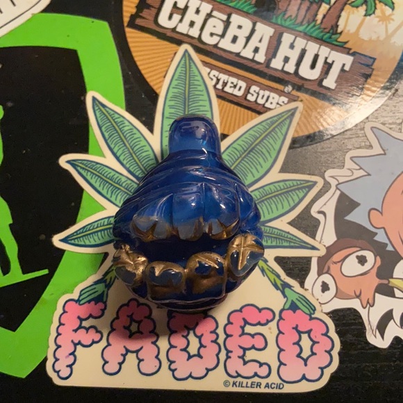 Gold grille glass pendant - Picture 1 of 6